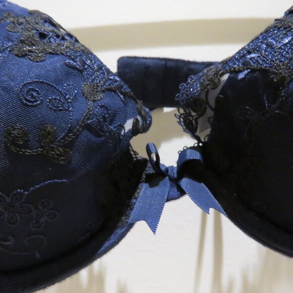 SIMONE PERELE Wish Push Up Plunge Bra in Night Blue Lace - Size 34A NWT - Picture 7 of 15